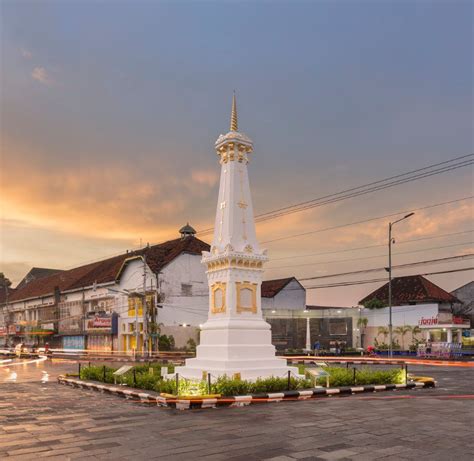  Le Festival des Lumières de Yogyakarta: Exploration d'un Patrimoine Illuminé et d'une Renaissance Culturelle